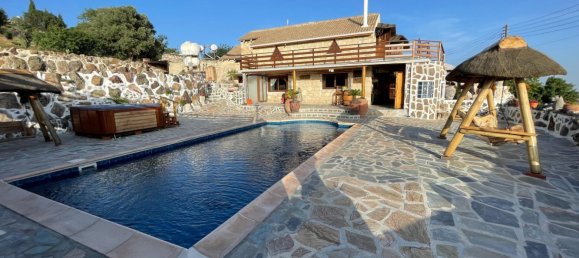 7 غرف نوم منزل في Paphos, Cyprus رقم 9980 9