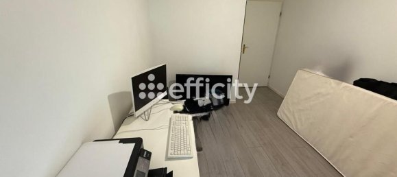 Квартира с 3 спальнями в Крей, Франция № 283738 4