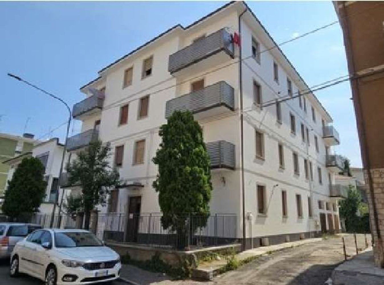 5 bedrooms Apartment in Sassuolo, Italy No. 403340