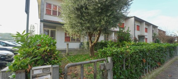 Casa de 8 divisões em San Mauro Pascoli, Italy N.º 31928 33