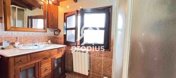 5 bedrooms House in Asturias, Spain No. 187857 47