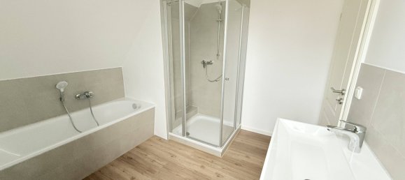 5 rooms House in Schleswig-Holstein, Germany No. 18465 25