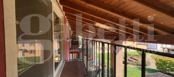 3 Schlafzimmer Wohnung in Pozzaglio ed Uniti, Italy, Nr. 361944 7