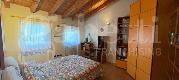 3 Schlafzimmer Wohnung in Pozzaglio ed Uniti, Italy, Nr. 361944 14