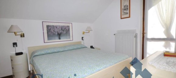 2 bedrooms Apartment in Piazzatorre, Italy No. 374663 8