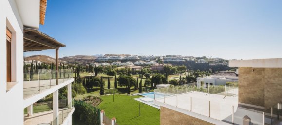 5 bedrooms House in Malaga, Spain No. 90808 16