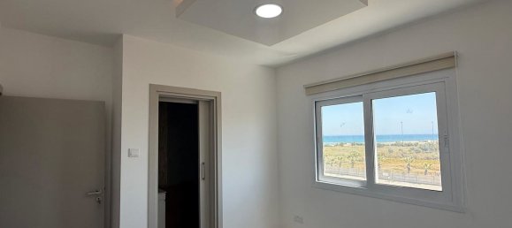 3 bedrooms Apartment for sale in Larnaca, Larnaka, Cyprus № 175548 5