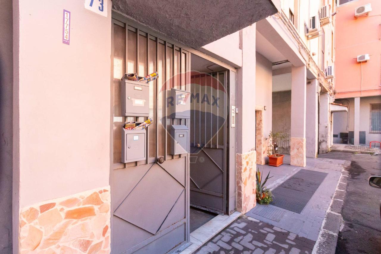 3غرفة شقة في Catania, Italy رقم 2459