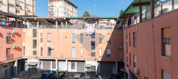 3غرفة شقة في Catania, Italy رقم 2459 26