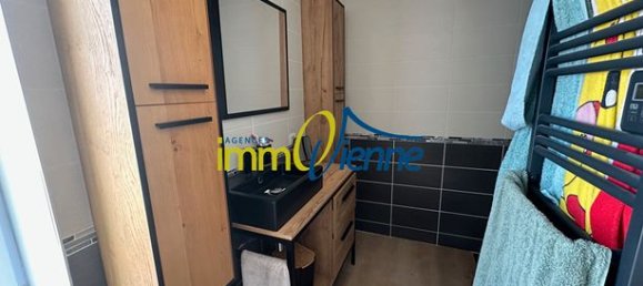 2 chambres Maison de ville à Vienne, France No. 313324 10