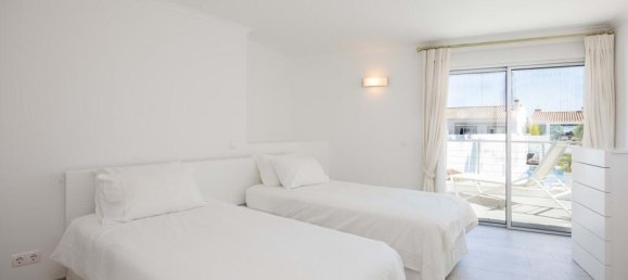 6 bedrooms Villa in Luz, Portugal No. 133225 9