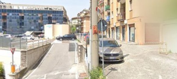 6 bedrooms Apartment in Lumezzane, Italy No. 381871 2