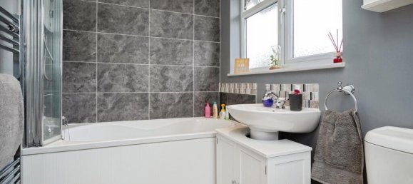 3 bedrooms House in Tonbridge, United Kingdom No. 10676 27