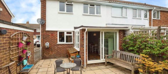 3 bedrooms House in Tonbridge, United Kingdom No. 10676 70