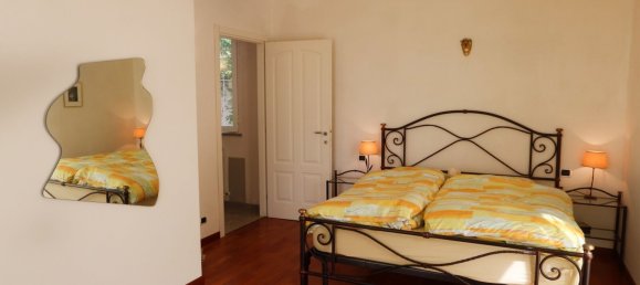 2 bedrooms Villa in Licciana Nardi, Italy No. 271933 34