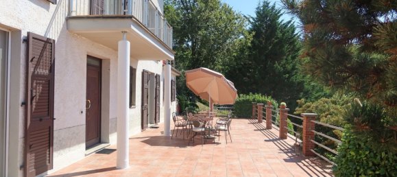 2 bedrooms Villa in Licciana Nardi, Italy No. 271933 7