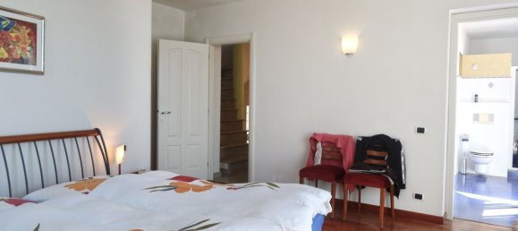 2 bedrooms Villa in Licciana Nardi, Italy No. 271933 48
