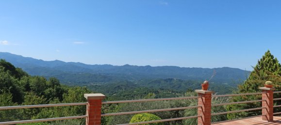 2 bedrooms Villa in Licciana Nardi, Italy No. 271933 9