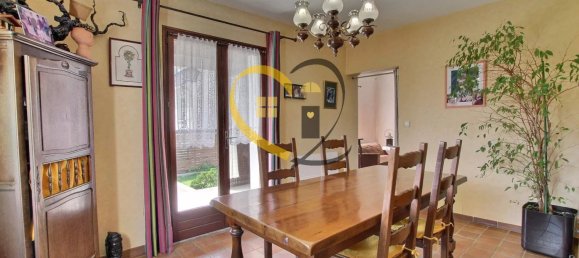 Casa de 3 dormitorios en Saint-Doulchard, France No. 62505 6