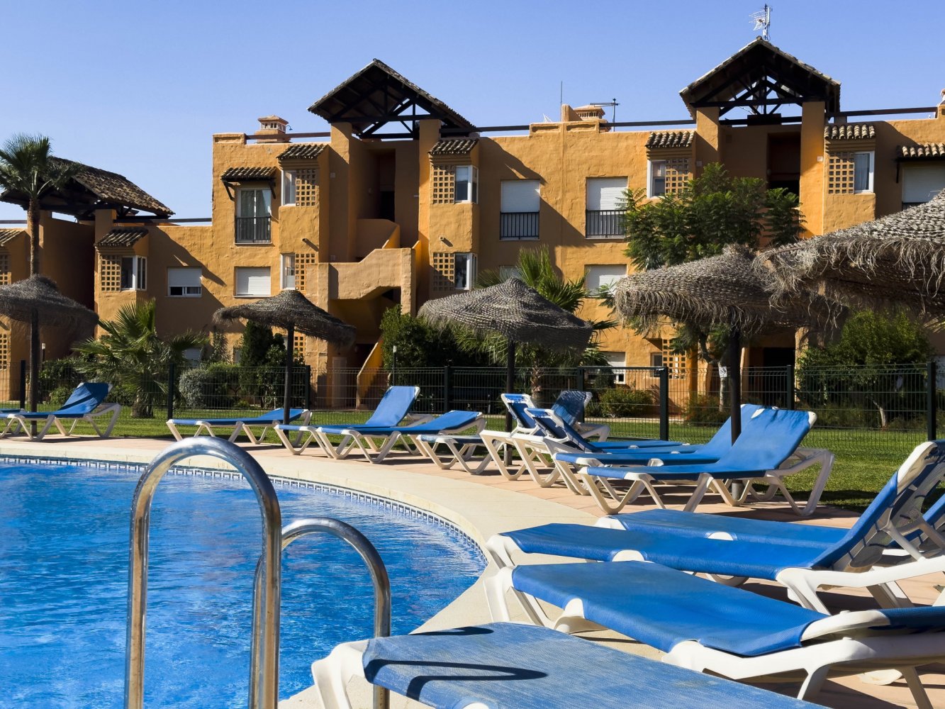 2 chambres Appartement à Casares, Spain No. 197262