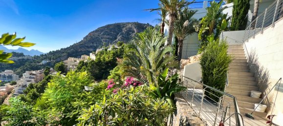 5 bedrooms Villa in Altea, Spain No. 166193 30