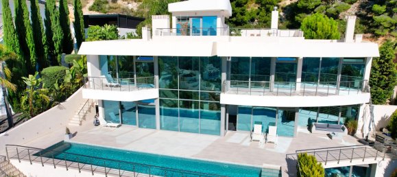 5 bedrooms Villa in Altea, Spain No. 166193 4