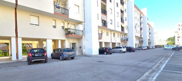 4غرفة شقة في Casoria, Italy رقم 7338 14