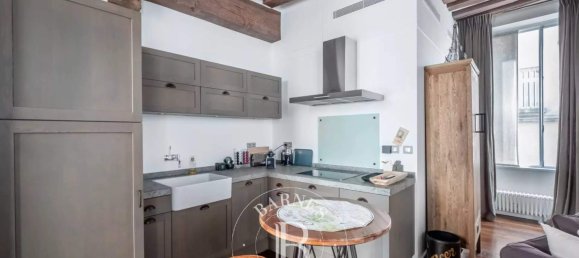 2 bedrooms Apartment in Paris, France No. 124963 4