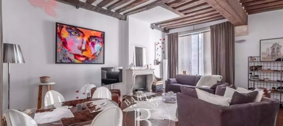 2 bedrooms Apartment in Paris, France No. 124963 2