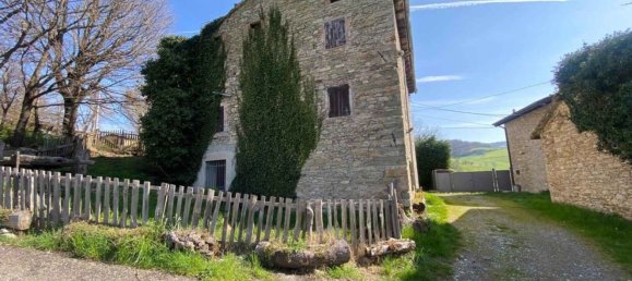 6-salle Maison à Castelnovo ne' Monti, Italy No. 127624 6