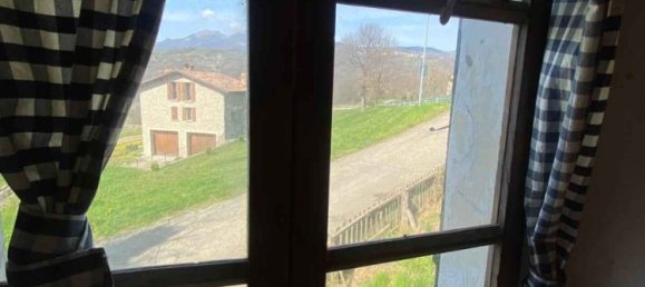 6-salle Maison à Castelnovo ne' Monti, Italy No. 127624 27