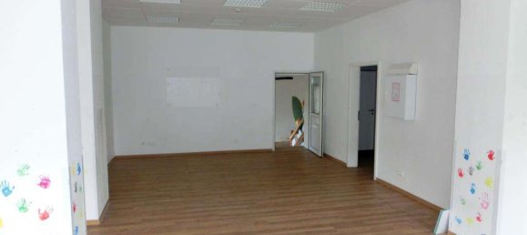 120m² Commercial property in Duisburg, Germany No. 30644 5