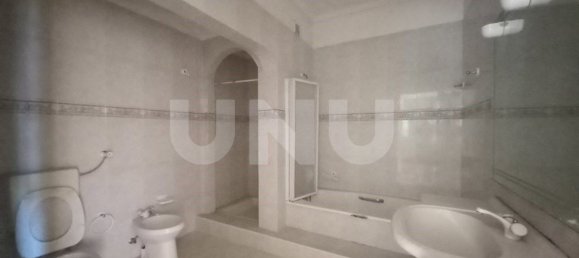 3 bedrooms House in Alcochete, Portugal No. 84022 9