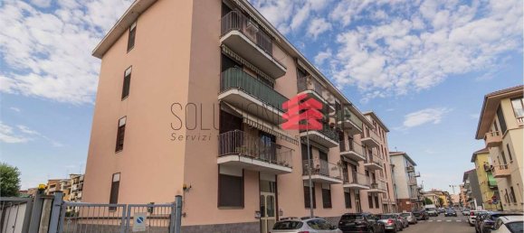 3-salle Appartement à Novara, Italy No. 263869 16