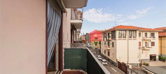 3-salle Appartement à Novara, Italy No. 263869 14