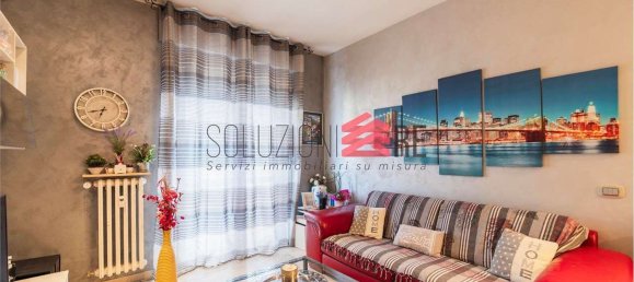 3-salle Appartement à Novara, Italy No. 263869 3