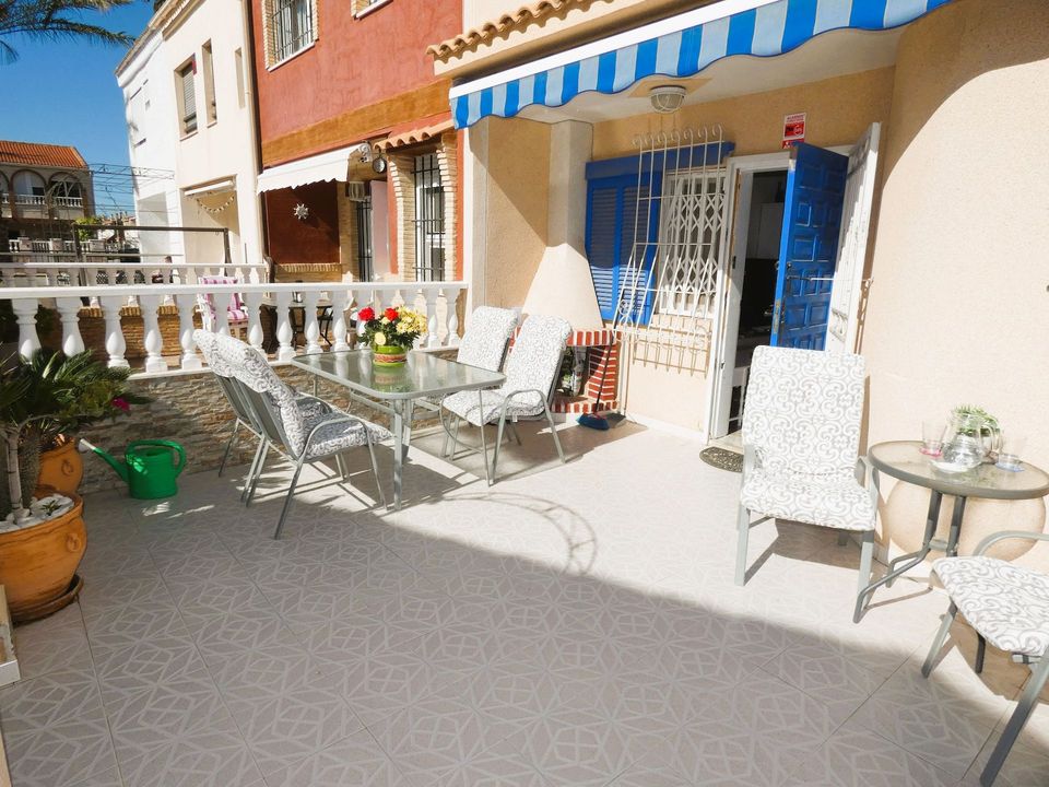 3 غرف نوم تاون هاوس في Torrevieja, Spain رقم 178501