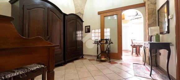 2 bedrooms House in Latiano, Italy No. 59207 3