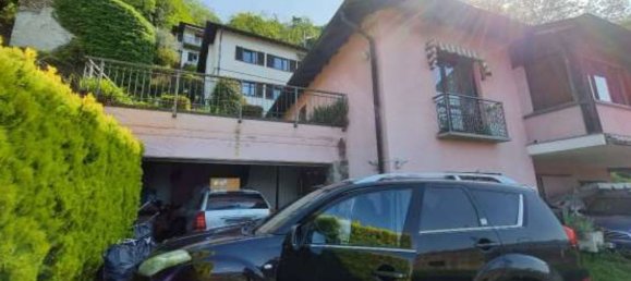 7-salle Villa à Maccagno con Pino e Veddasca, Italy No. 11836 7