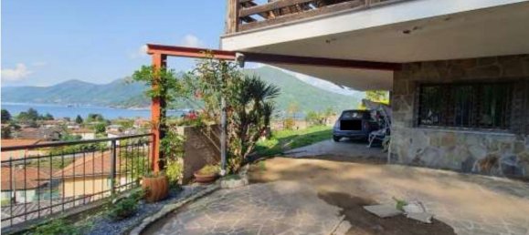 7-salle Villa à Maccagno con Pino e Veddasca, Italy No. 11836 12