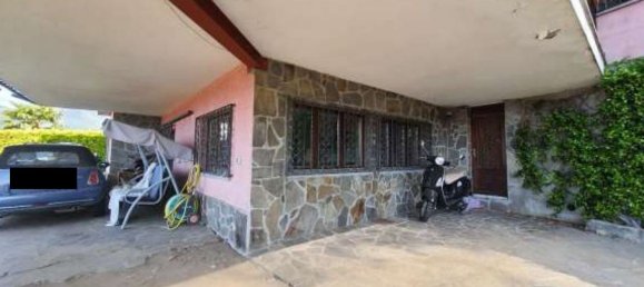 7-salle Villa à Maccagno con Pino e Veddasca, Italy No. 11836 11