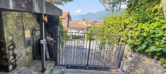 7-salle Villa à Maccagno con Pino e Veddasca, Italy No. 11836 2