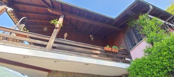 7-salle Villa à Maccagno con Pino e Veddasca, Italy No. 11836 13