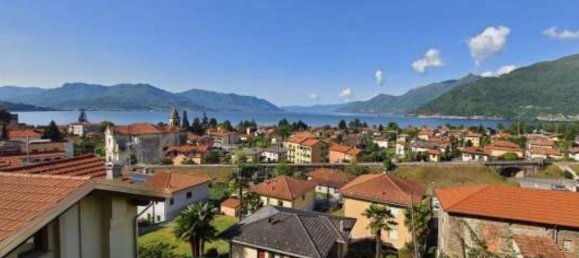 7-salle Villa à Maccagno con Pino e Veddasca, Italy No. 11836 22