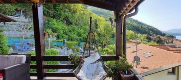 7-salle Villa à Maccagno con Pino e Veddasca, Italy No. 11836 21