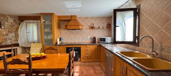 4 bedrooms House in La Tallada D'emporda, Spain No. 27734 10