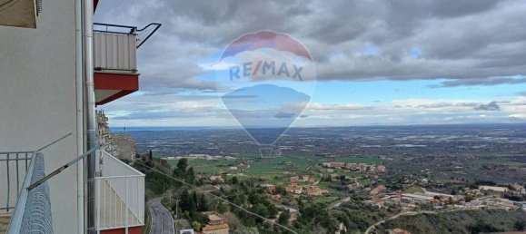 2 bedrooms Apartment in Chiaramonte Gulfi, Italy No. 127420 14