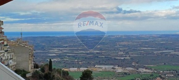 2 bedrooms Apartment in Chiaramonte Gulfi, Italy No. 127420 13