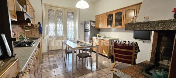 Apartamento T3 em Rome, Italy N.º 311243 9
