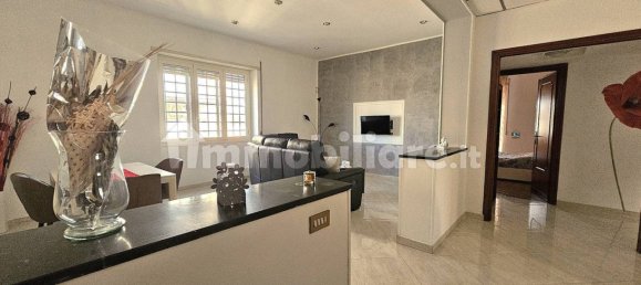 Apartamento T3 em Rome, Italy N.º 311243 16